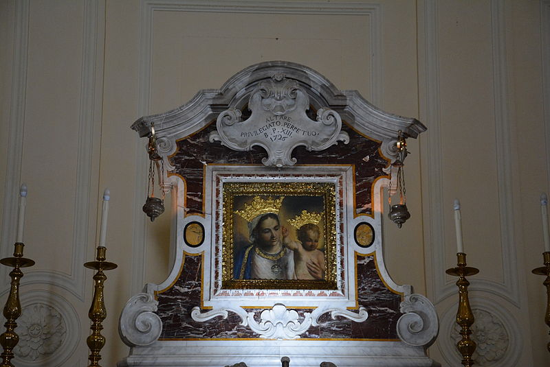File:Basilica di Santa Maria de Finibus Terrae 17.JPG