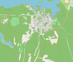 Mapa konturowa Bornego Sulinowa, blisko centrum u góry znajduje się punkt z opisem „Parafia pw. Świętego Brata Alberta w Bornem Sulinowie”