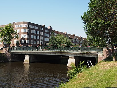 Hoe gaan naar Gerard Revebrug met het openbaar vervoer - Over de plek