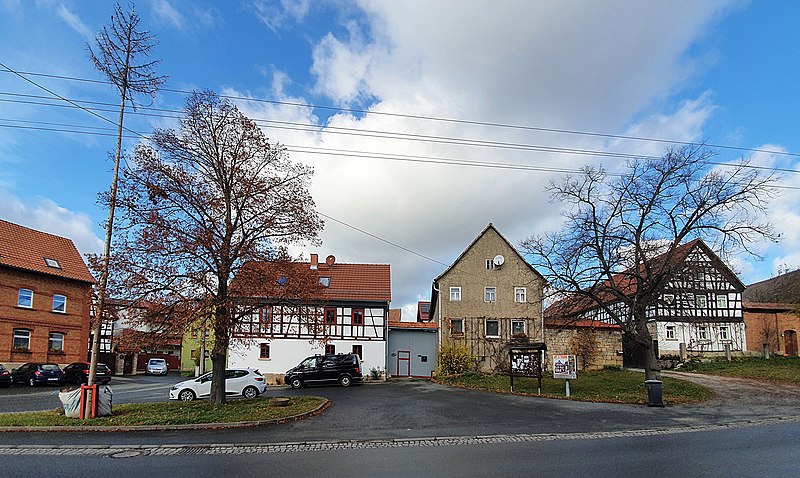 File:Bucha near Jena 2.jpg