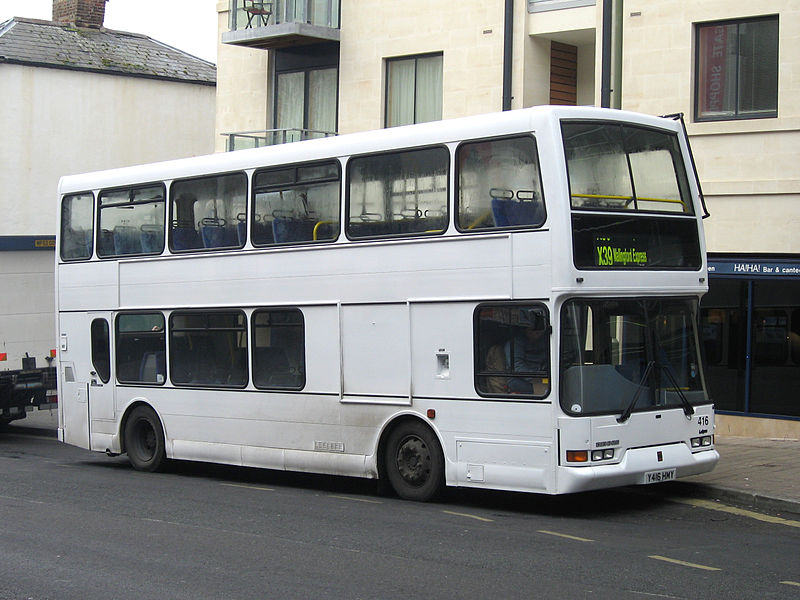 File:Bus IMG 0895 (16332065346).jpg