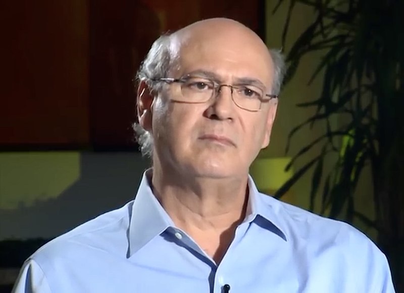 File:Carlos Chamorro conducts an interview in 2019.jpg