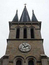 L'horloge de l'église de Faramans.