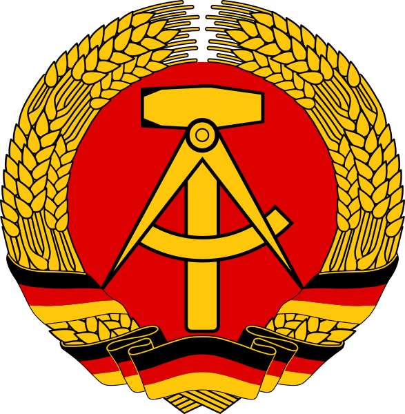 Plik:Coat of arms of East Germany.svg