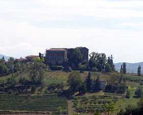 Vista do castelo de Burio