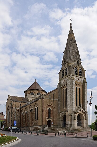 Comment aller à Église Saint-Denys Sainte-Foy en transport en commun - A propos de cet endroit