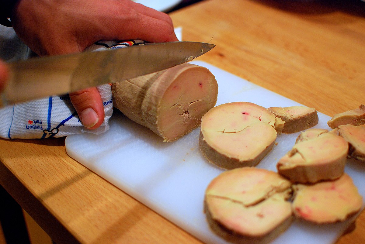 File:Cutting foie gras.jpg - Wikipedia