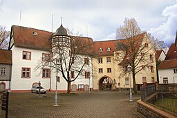 DE Nidda Schloss Innenhof by Steschke