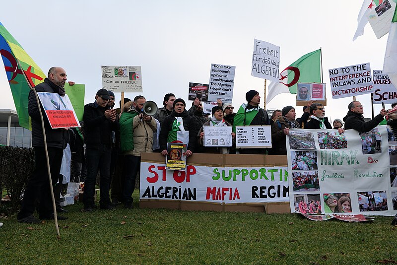 File:Demonstration against Algerian government in Berlin 2020-01-19 17.jpg