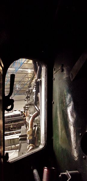 File:Drivers Eye View from a steam Locomotive Cab (8387099847).jpg