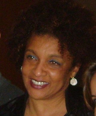 <span class="mw-page-title-main">Elisa Lucinda</span> Brazilian actress, singer, poet, writer, and journalist