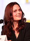 Emily Deschanel Emily Deschanel by Gage Skidmore.jpg