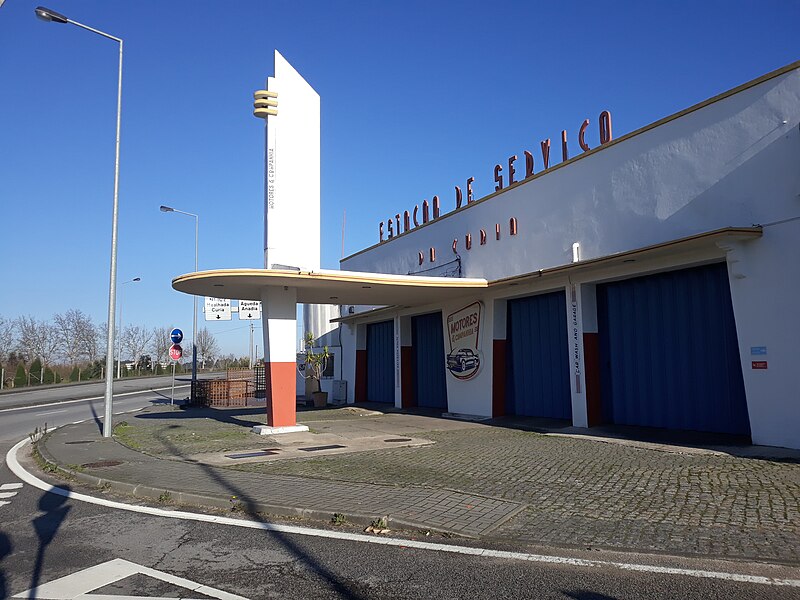 File:Estação de serviço da Curia.jpg