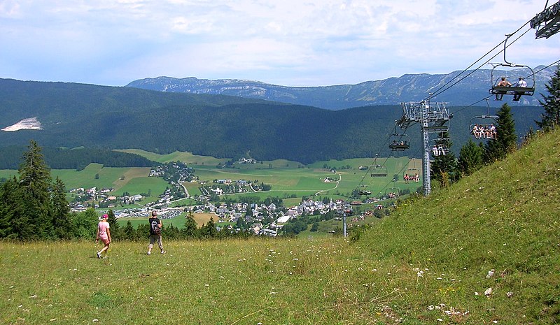 File:Fête du bleu 2016 Méaudre 7.jpg