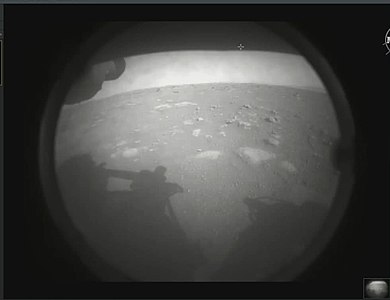 Toute première photo prise par le rover.