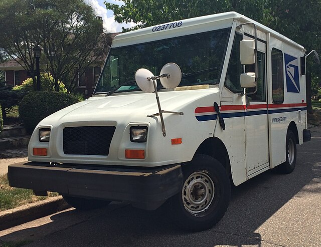 A 2000 FFV of the United States Postal Service, seen in Mount Lebanon, Pennsylvania, in August 2020.