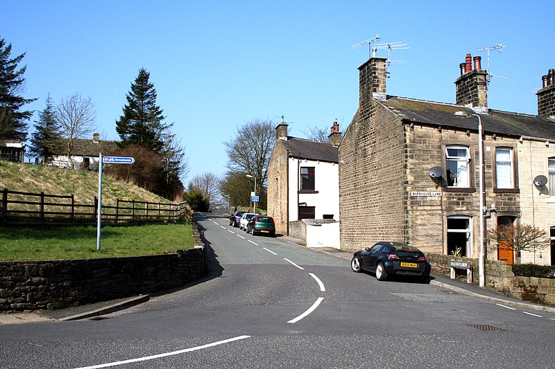 File:Foulridge, Lancashire - Barnoldswick Road - geograph.org.uk - 1802443.jpg