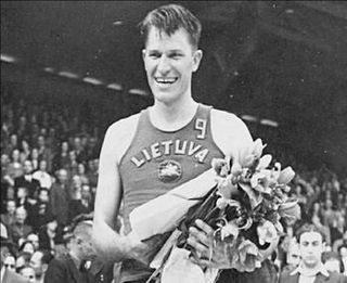 <span class="mw-page-title-main">Frank Lubin</span> Lithuanian-American basketball player