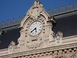 . L'Horloge de la gare de Lyon-Brotteaux, aujourd'hui désaffectée. (définition réelle 2 048 × 1 536)