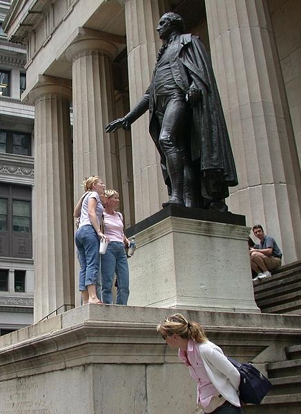 File:GeorgeWashington-statue.JPG