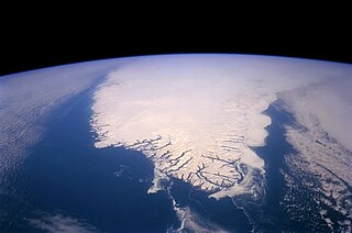 <span class="mw-page-title-main">Greenland ice sheet</span> Vast body of ice in Greenland, Northern Hemisphere