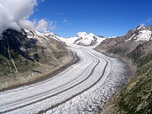 Le plus long glacier des Alpes, le glacier d'Aletsch en Valais.