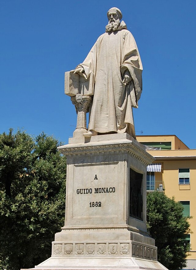 File Guido Monaco statue.JPG Wikipedia