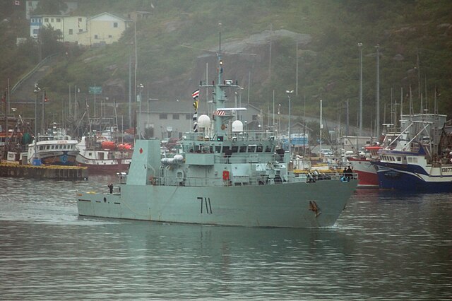 HMCS Summerside entering St. John's Harbour