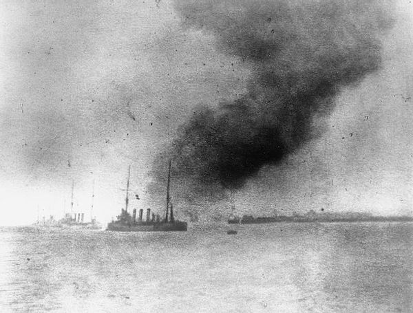 Bulwark explodes at Sheerness, 26 November 1914