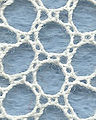 File:Bobbin lace 5054 Nyplätty pitsi C.JPG - Wikimedia Commons