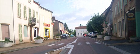 Rue du bourg.