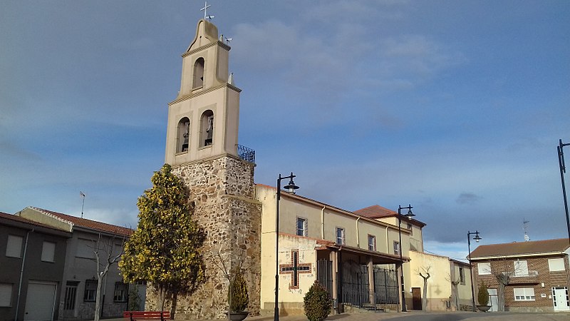 File:Iglesia Laguna Dalga.jpg