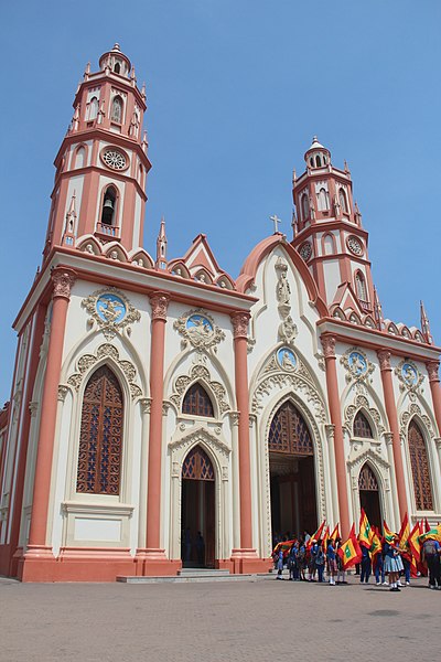 File:Iglesia de San Nicolás de Tolentino Barranquilla.JPG