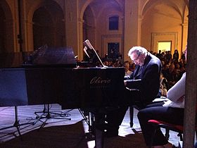 Il M° Bacalov in concerto al MuMi per il Festival Cicognini 2014.jpg