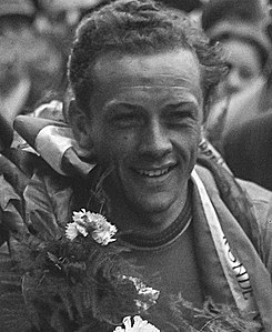 Jean Goldschmit, Ronde van Nederland 1948, Anefo Snikkers, récolte 2.jpg