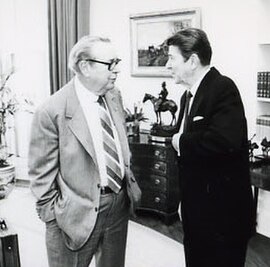 Rhodes with President Ronald Reagan in 1982