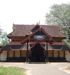 Kandiyur Siva Temple Tower.JPG