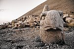 Bildeto por Nemrut-monto