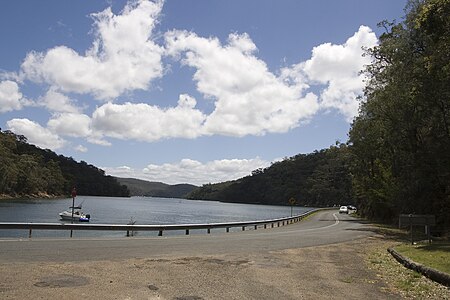 ไฟล์:Ku-Ring-Gai Chase NSW 2084, Australia - panoramio (45).jpg