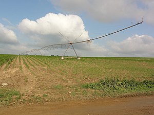 Les Ormes (Vienne) Irrigation.JPG