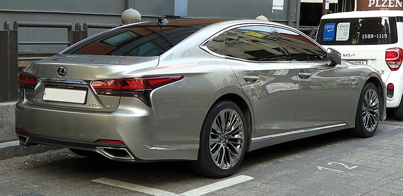 File:Lexus LS 500 VXFA50 FL Sonic Titanium (2) (cropped).jpg