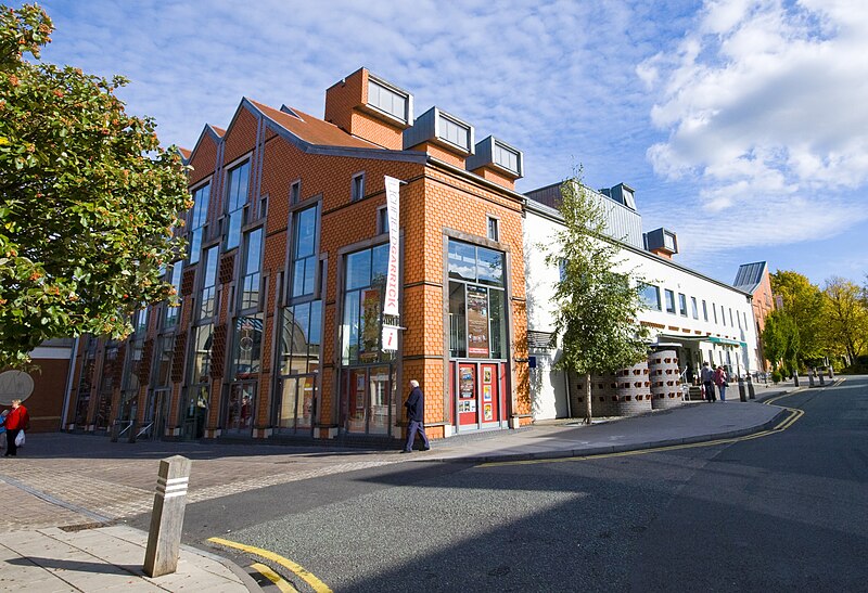 File:Lichfield Garrick Theatre.jpg