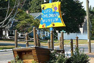 <span class="mw-page-title-main">Lutz Children's Museum</span> Childrens museum in Connecticut, United States