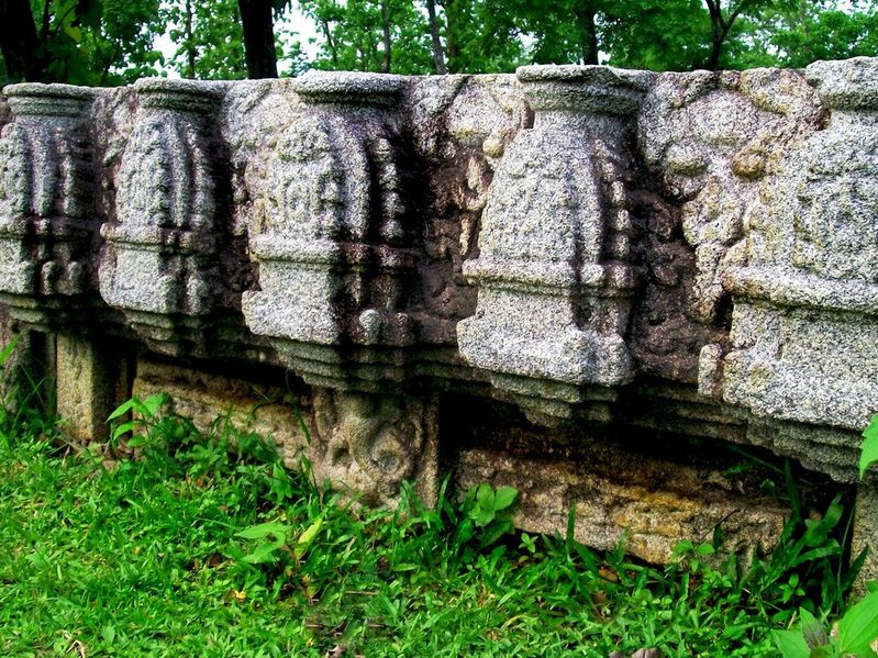 File:Madan kamdev ruins.JPG