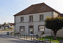 Ang Town Hall sa Chalautre-la-petite