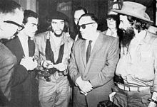 Che Guevara with Manuel Urrutia in 1959, who was president at the beginning of the revolution, after being appointed by the rebels Manuel Urrutia2.jpg