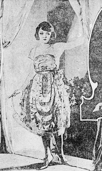 File:Marie Hall in Honeydew - 1921.jpg