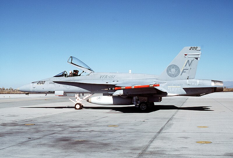 File:McDonnell Douglas FA-18A Hornet of VFA-151 at Naval Air Station Fallon, Nevada (USA), 24 October 1986 (6443241).jpg