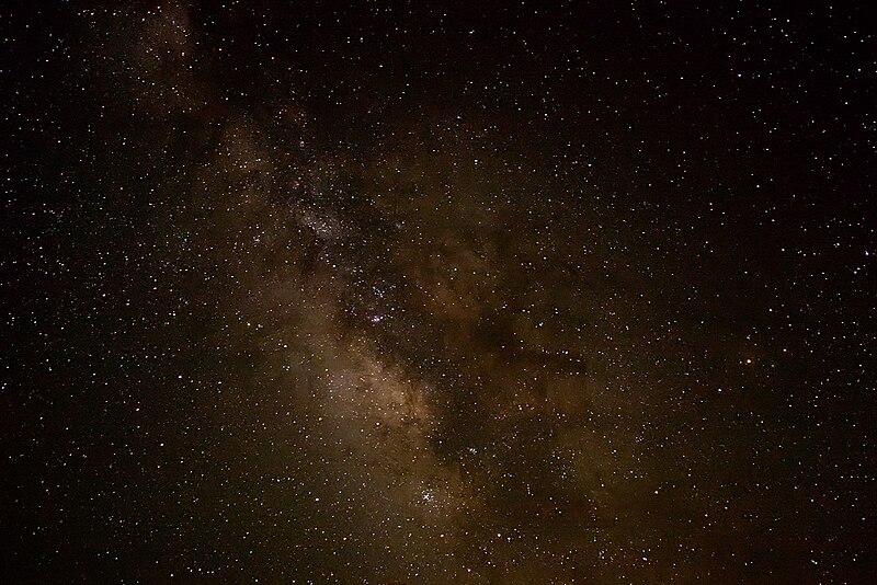 File:Milky Way 1e md.jpg