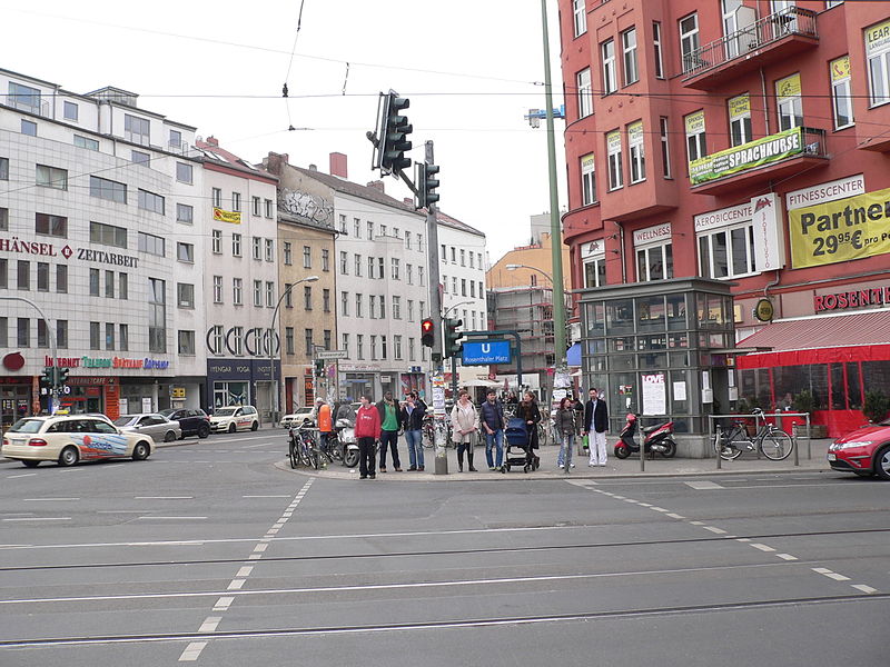 File:MitteRosenthalerPlatz-2.jpg